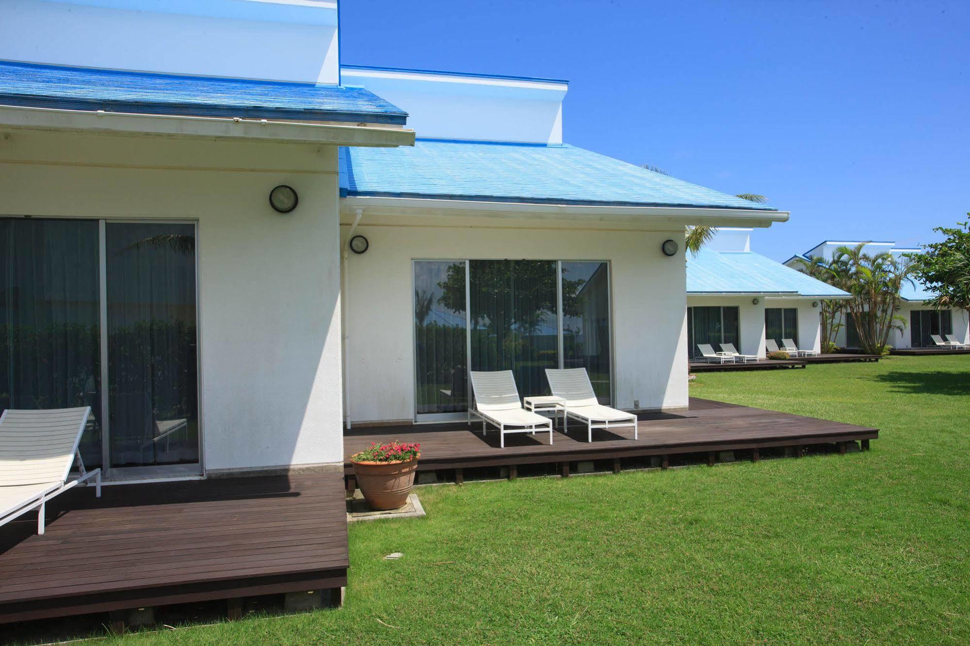 Yyy Club Ie Resort Ie Exterior photo